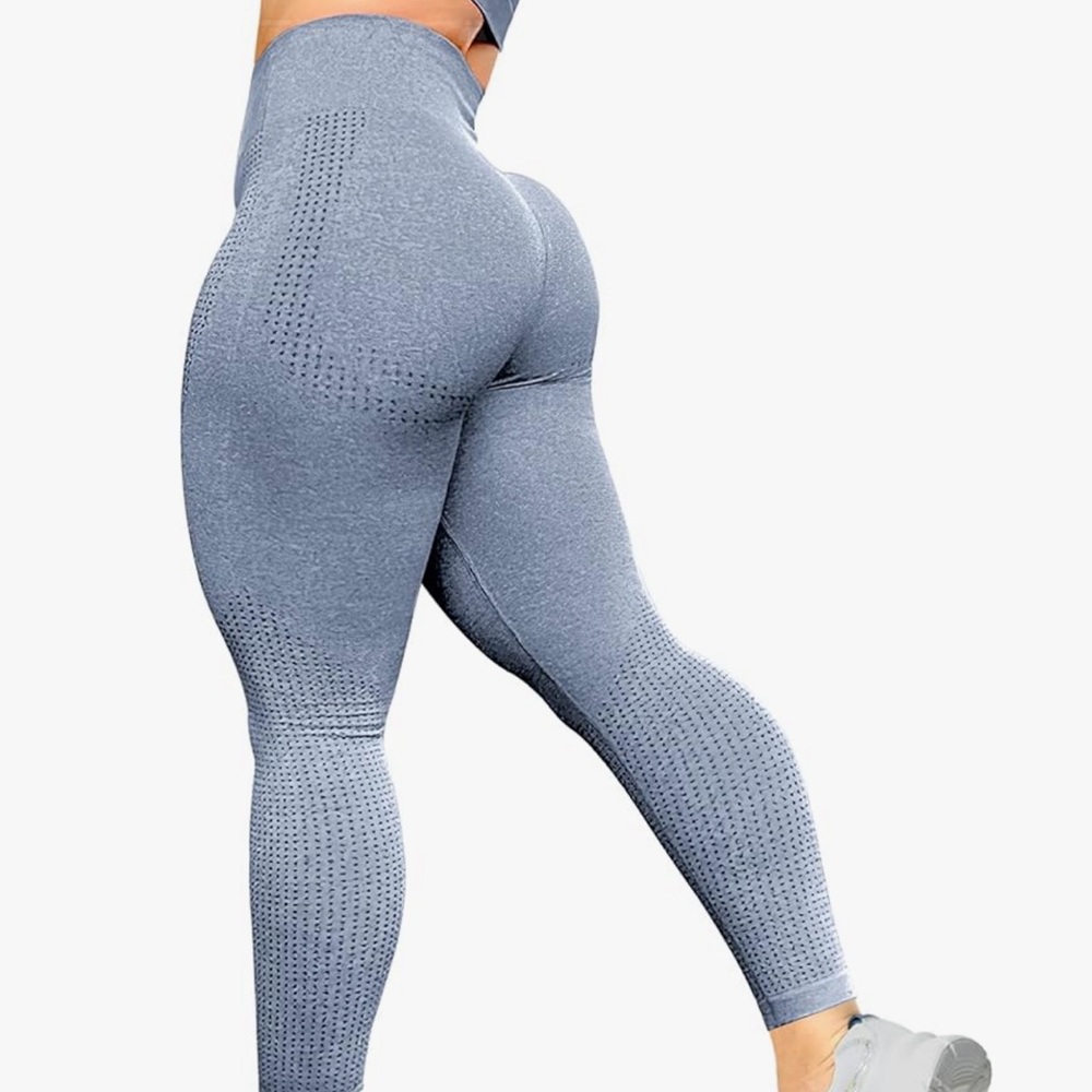 Seamless workout leggings